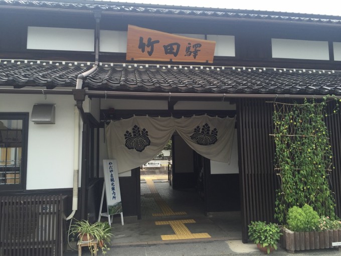 竹田駅のレトロ感がいい味出してる