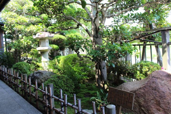 赤福本店の庭