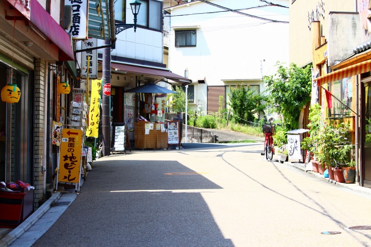 滝道の売店