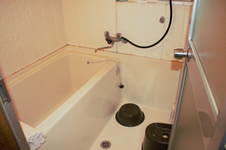 bath-room-airbnb