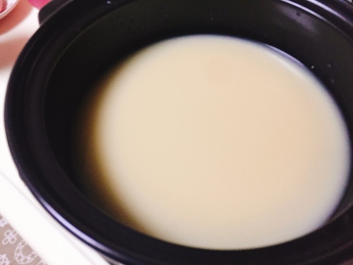 鍋のスープの素