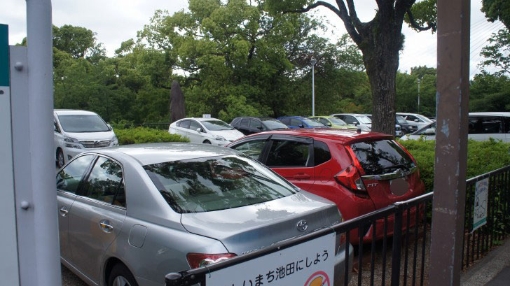 五月山動物園第2駐車場